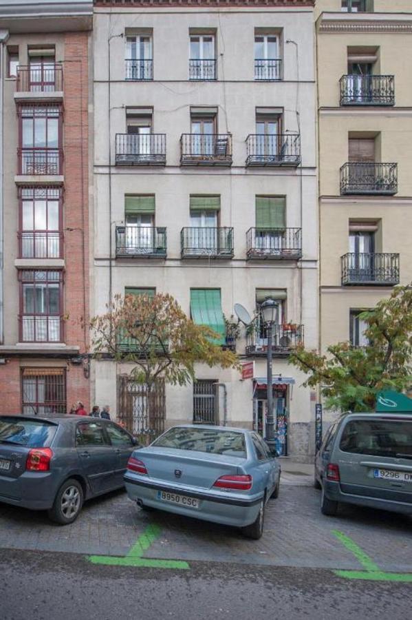 Guernica III Lägenhet Madrid Exteriör bild